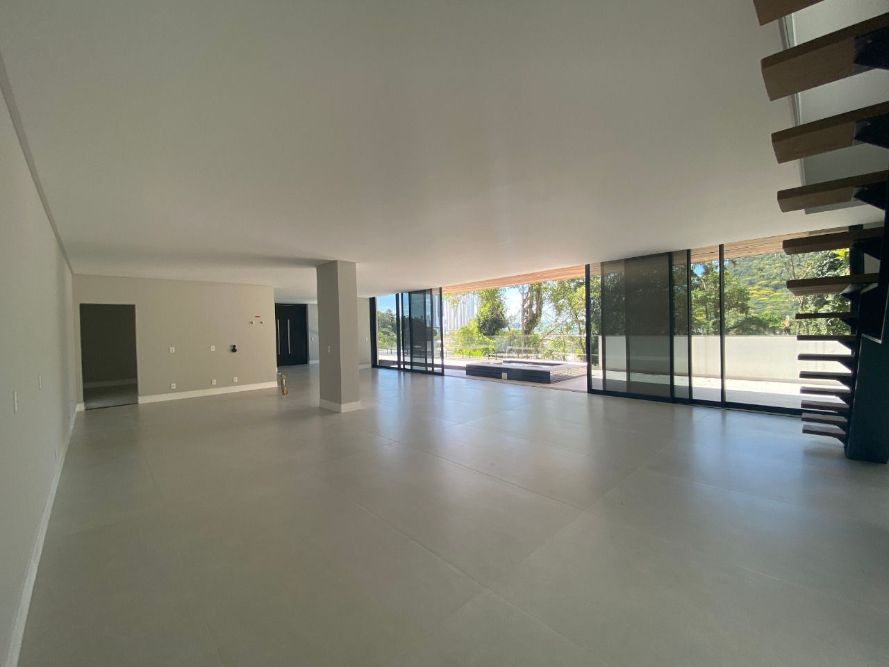 Casa de Condomínio à venda com 4 quartos, 432m² - Foto 6