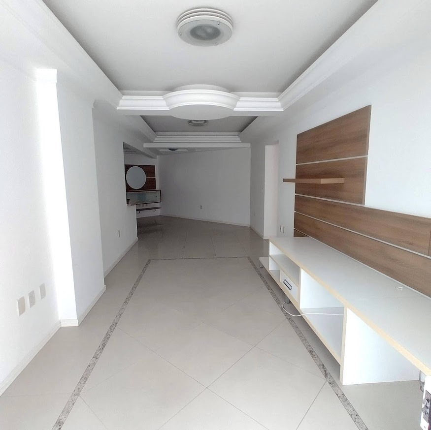 Apartamento à venda com 3 quartos, 105m² - Foto 8