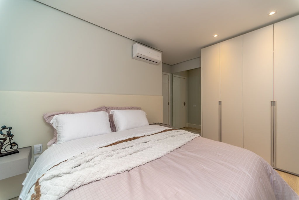 Apartamento à venda com 4 quartos, 203m² - Foto 19