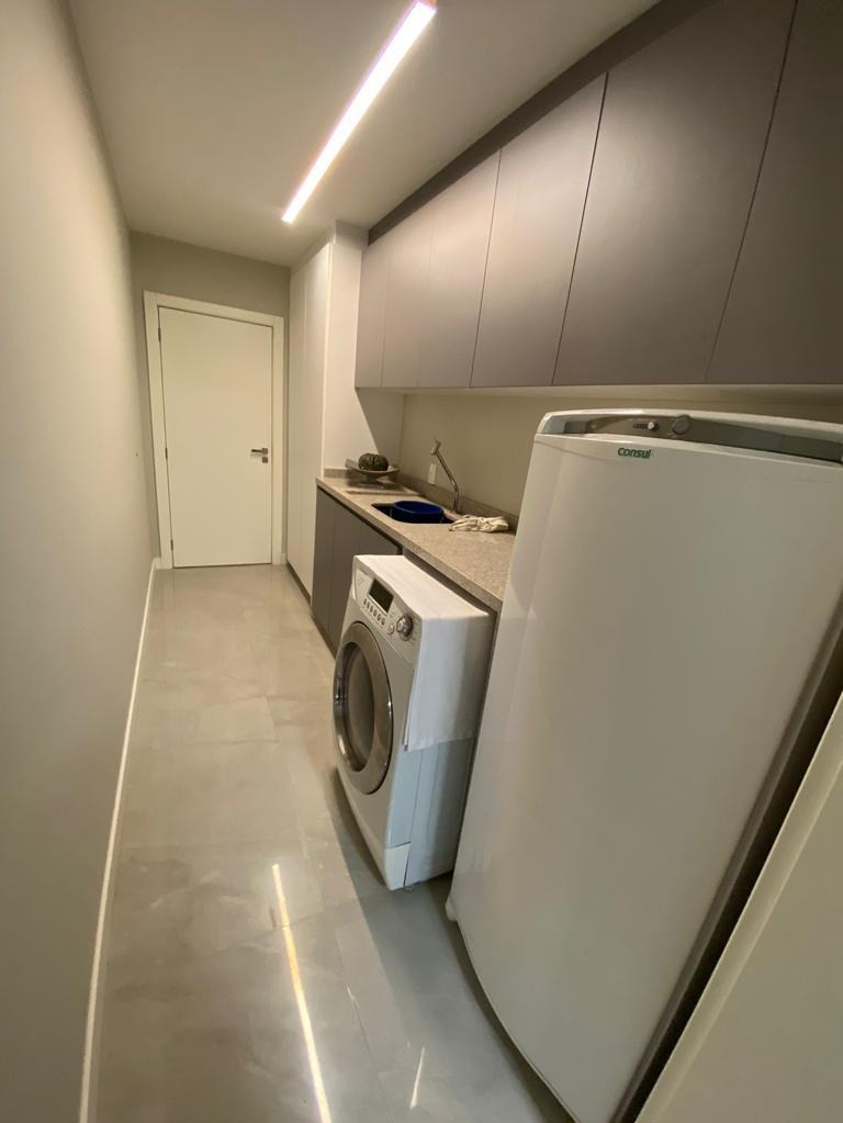 Apartamento à venda com 4 quartos, 175m² - Foto 9