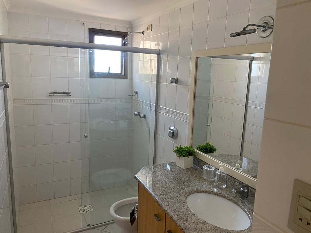 Apartamento à venda com 3 quartos, 160m² - Foto 15