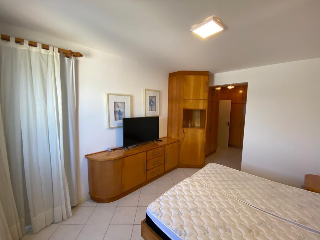 Apartamento à venda com 3 quartos, 160m² - Foto 23