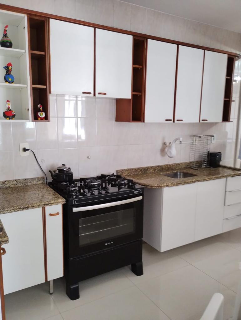 Sobrado à venda com 6 quartos, 260m² - Foto 11