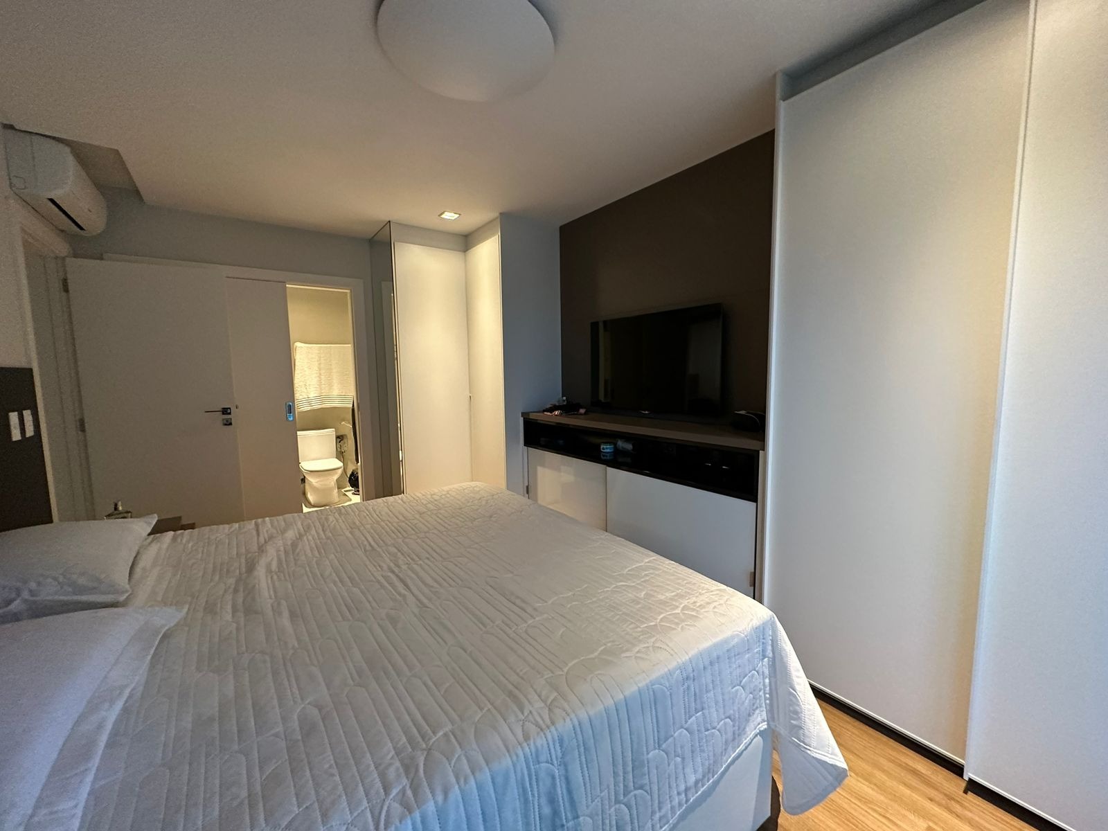 Apartamento à venda com 3 quartos, 285m² - Foto 12