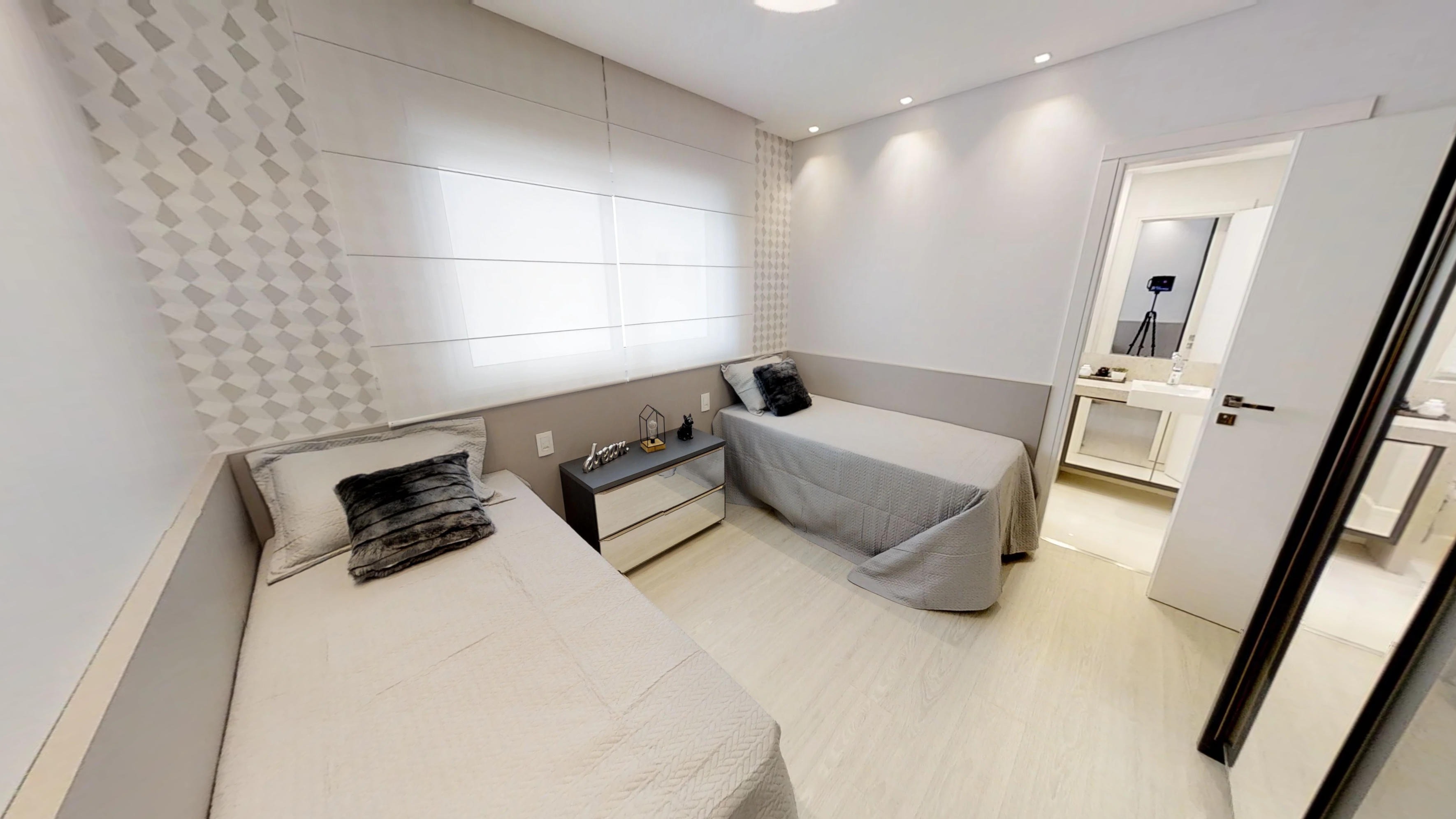 Apartamento à venda com 4 quartos, 237m² - Foto 15