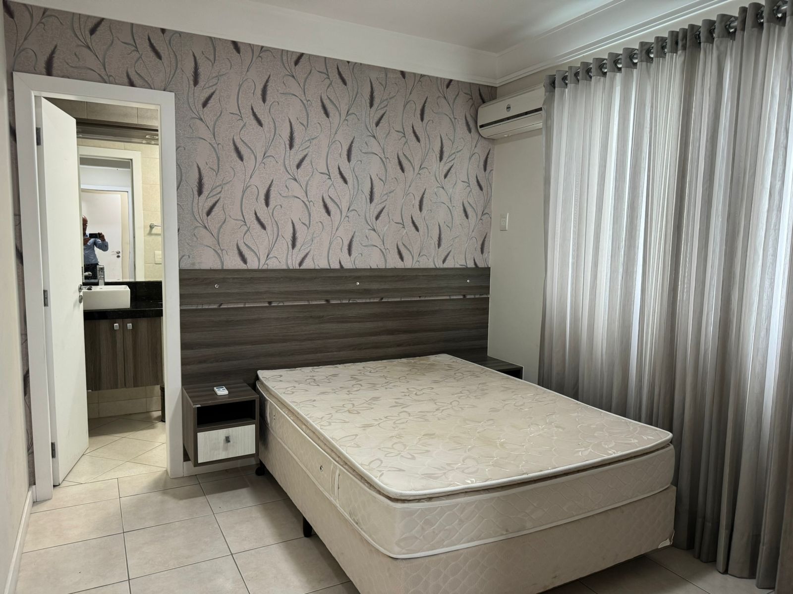 Apartamento para alugar com 3 quartos, 120m² - Foto 13