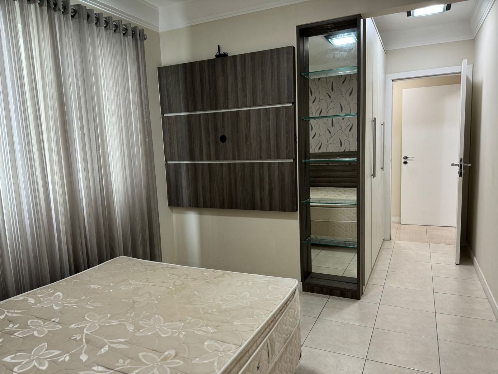 Apartamento para alugar com 3 quartos, 120m² - Foto 15