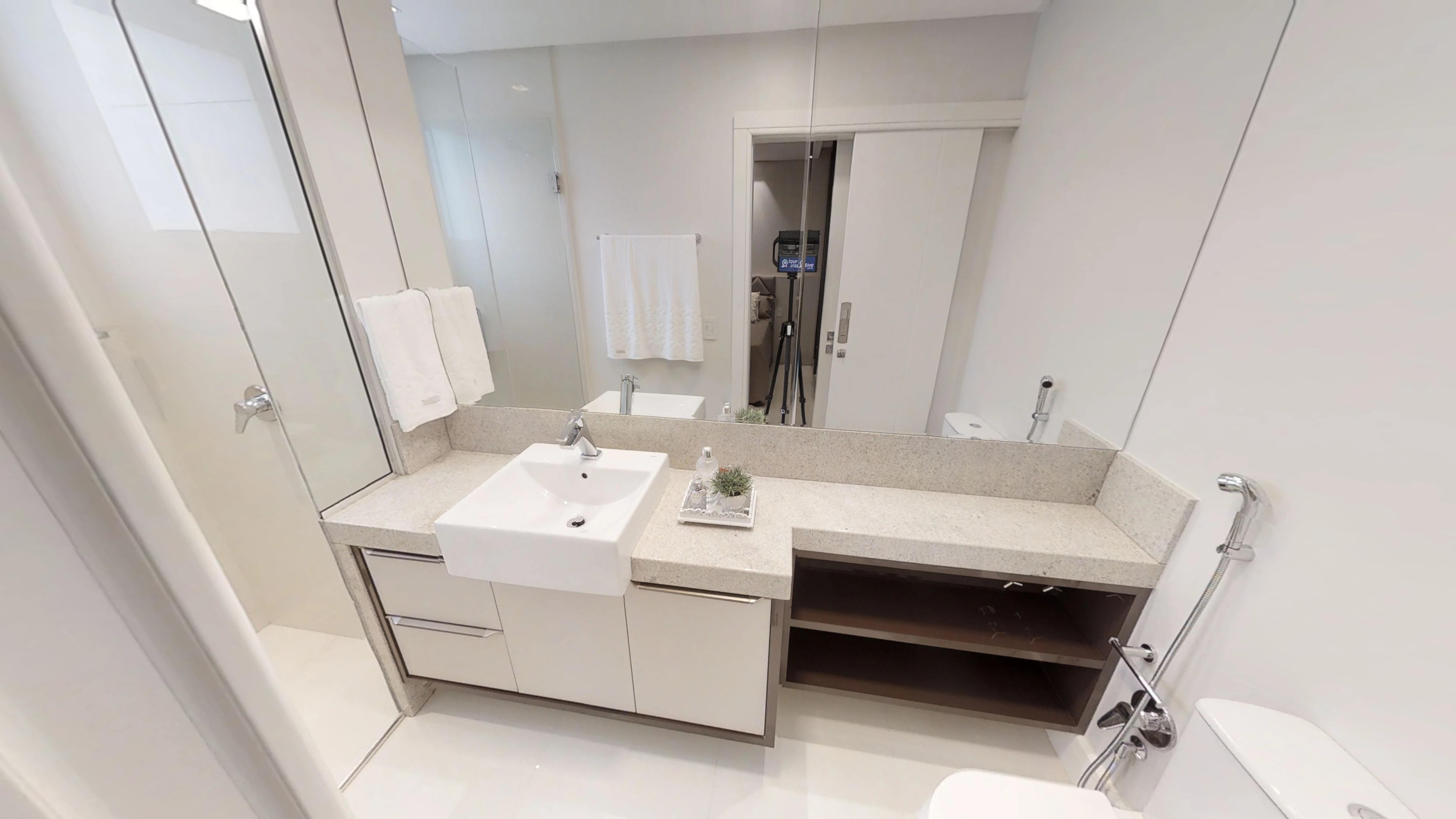 Apartamento à venda com 4 quartos, 237m² - Foto 23