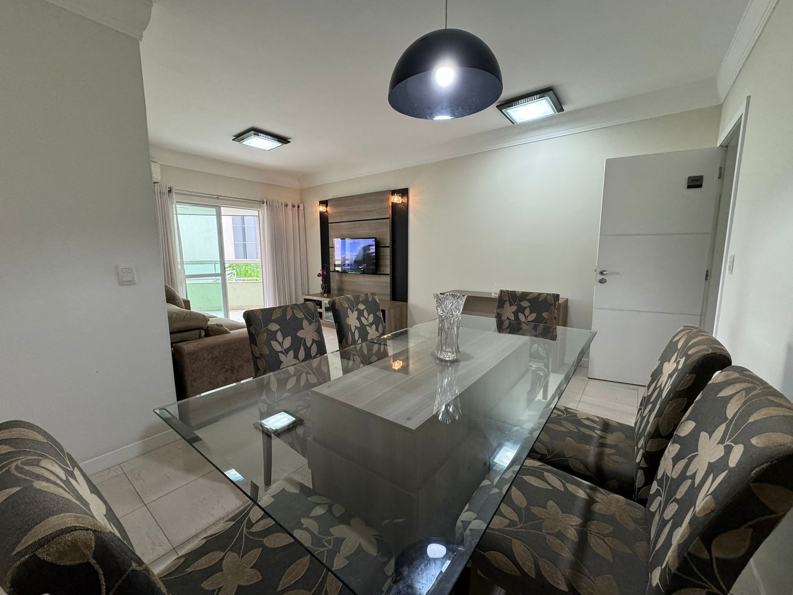 Apartamento para alugar com 3 quartos, 120m² - Foto 5