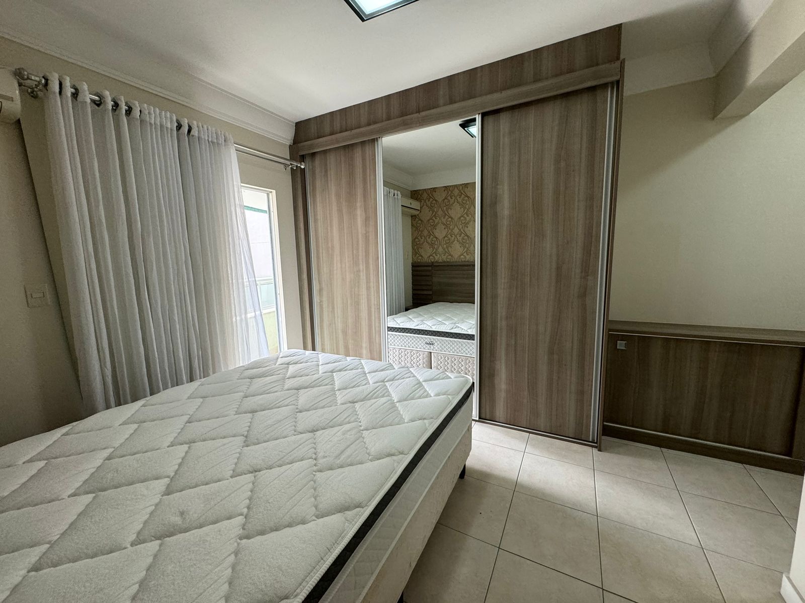 Apartamento para alugar com 3 quartos, 120m² - Foto 11
