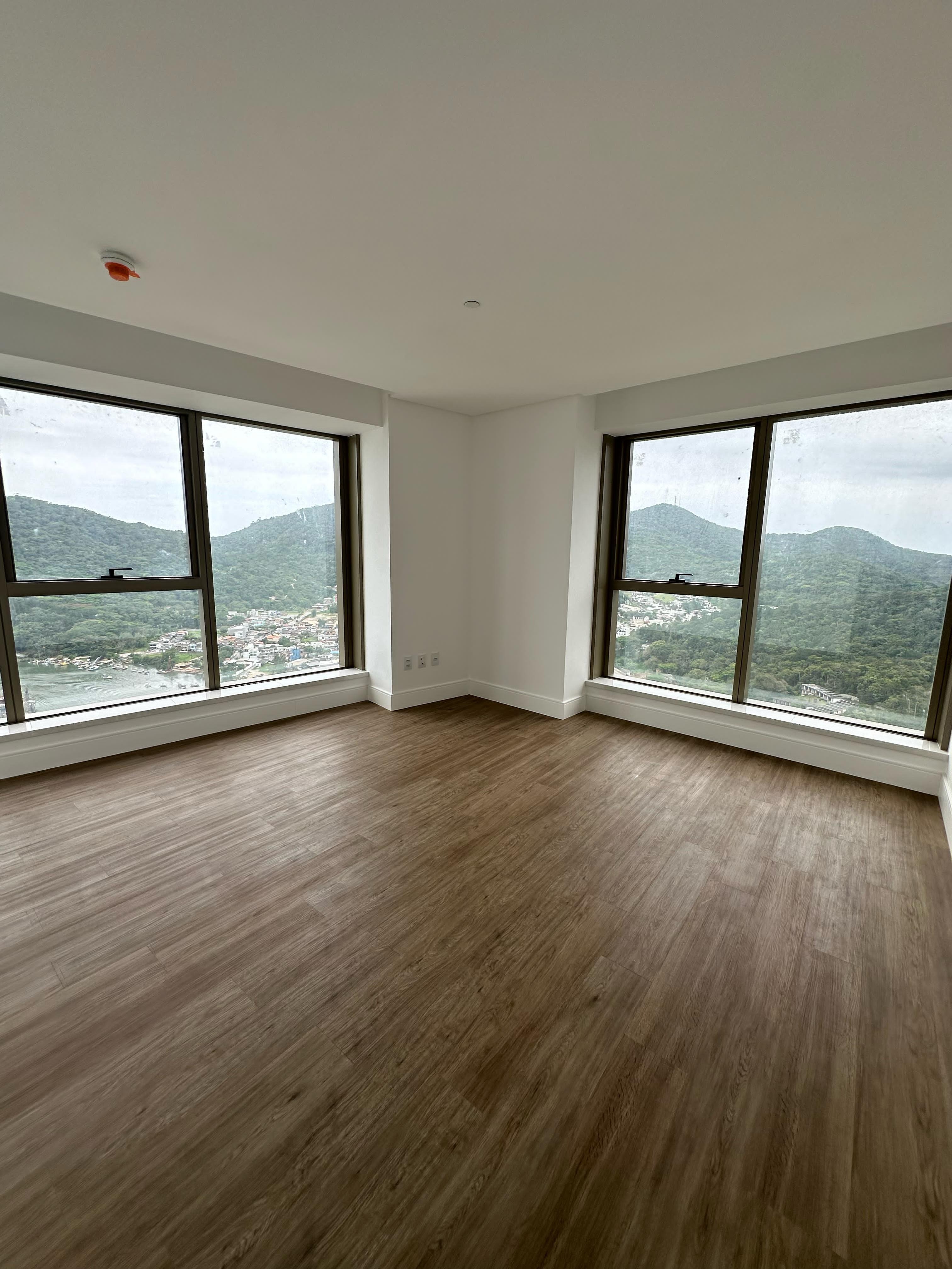 Apartamento à venda com 4 quartos, 265m² - Foto 10