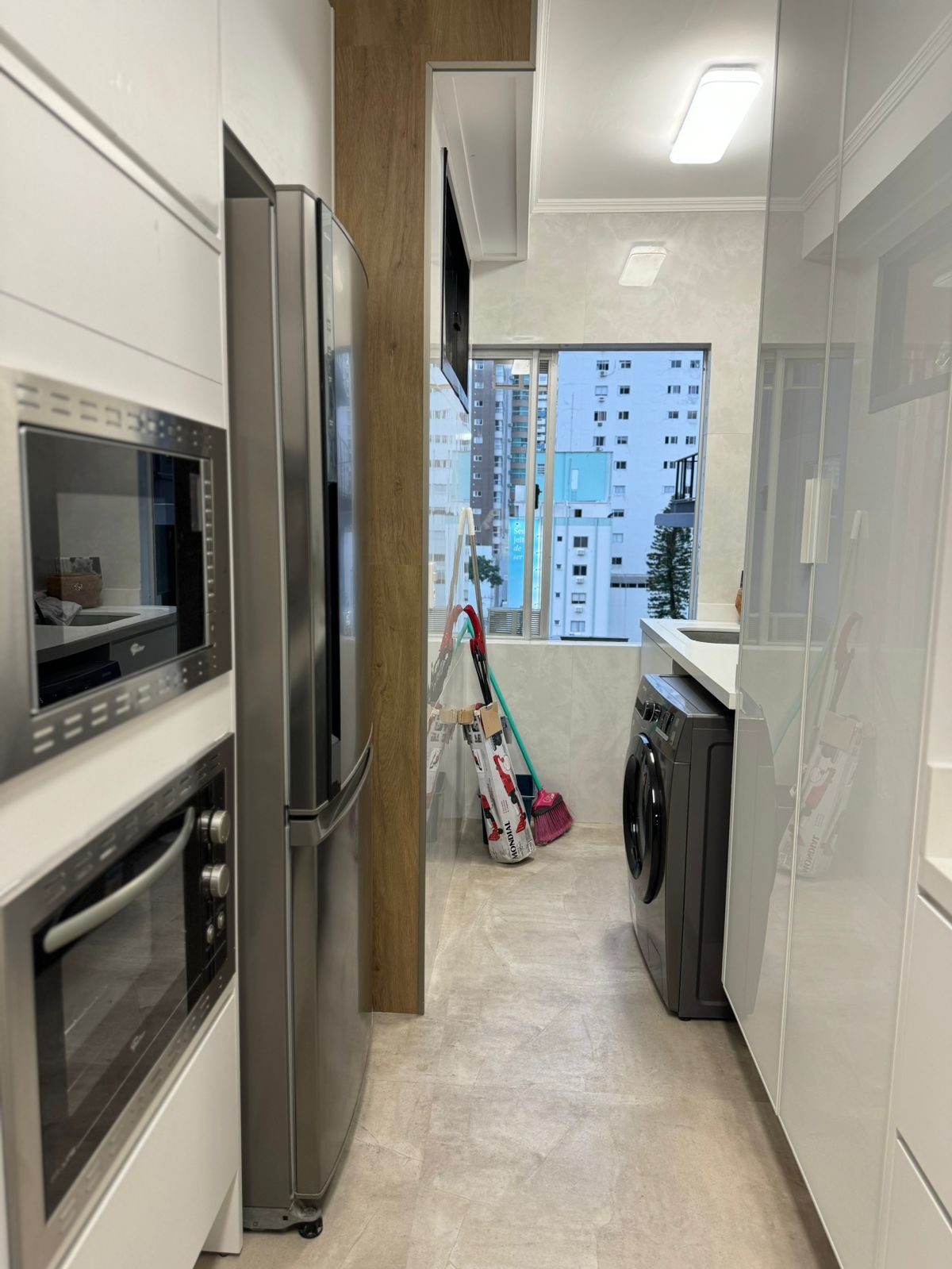 Apartamento à venda com 3 quartos, 125m² - Foto 10