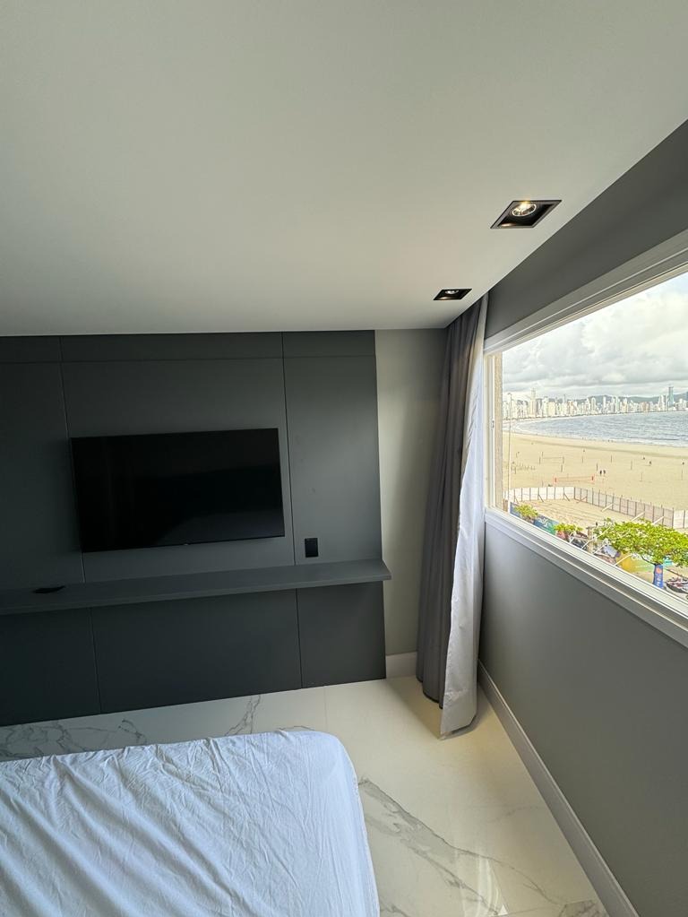 Apartamento à venda com 4 quartos, 140m² - Foto 14