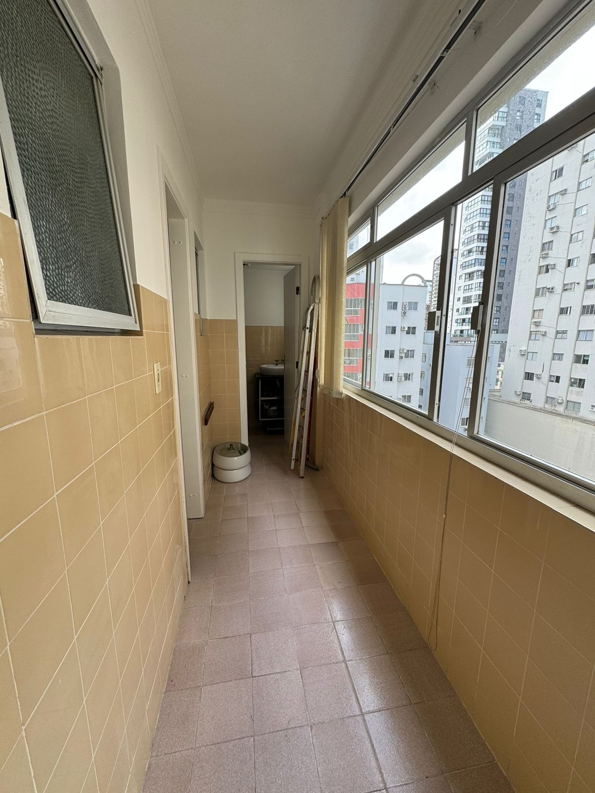 Apartamento à venda com 3 quartos, 100m² - Foto 10