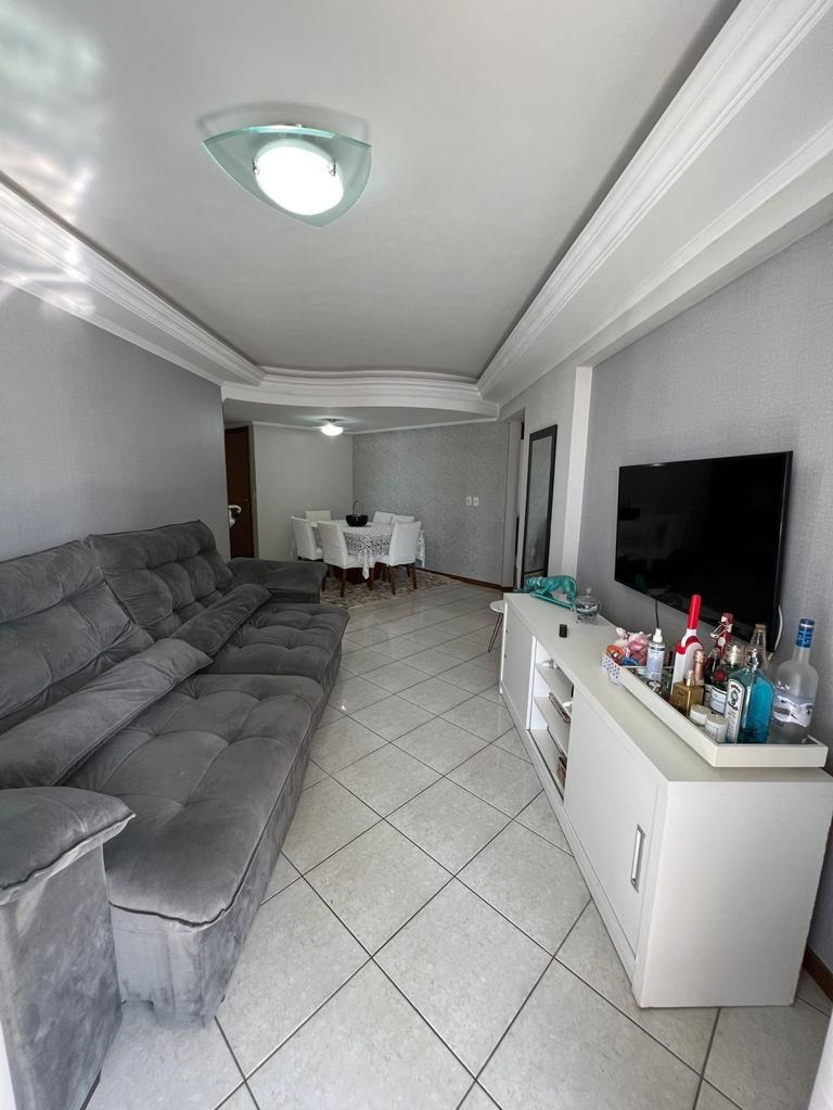 Apartamento à venda com 2 quartos, 100m² - Foto 4