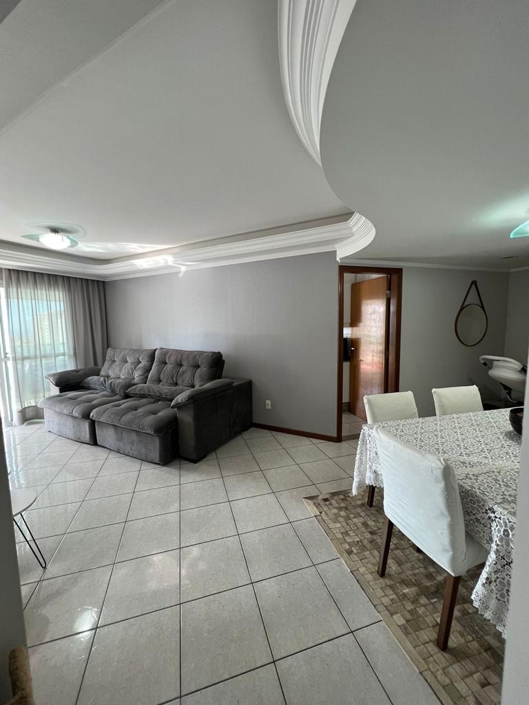 Apartamento à venda com 2 quartos, 100m² - Foto 5