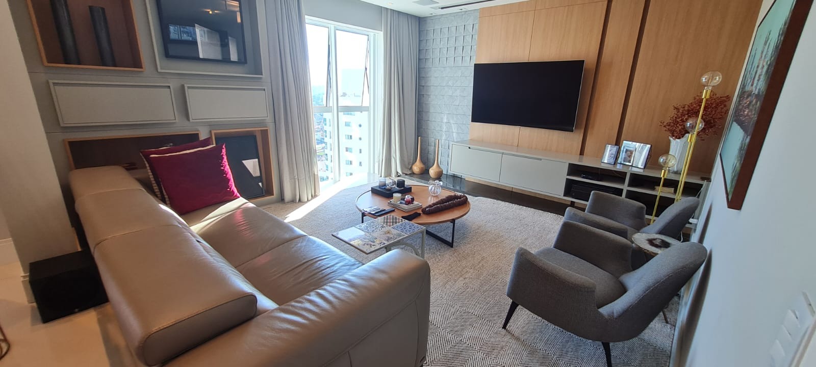 Apartamento à venda com 4 quartos, 233m² - Foto 15