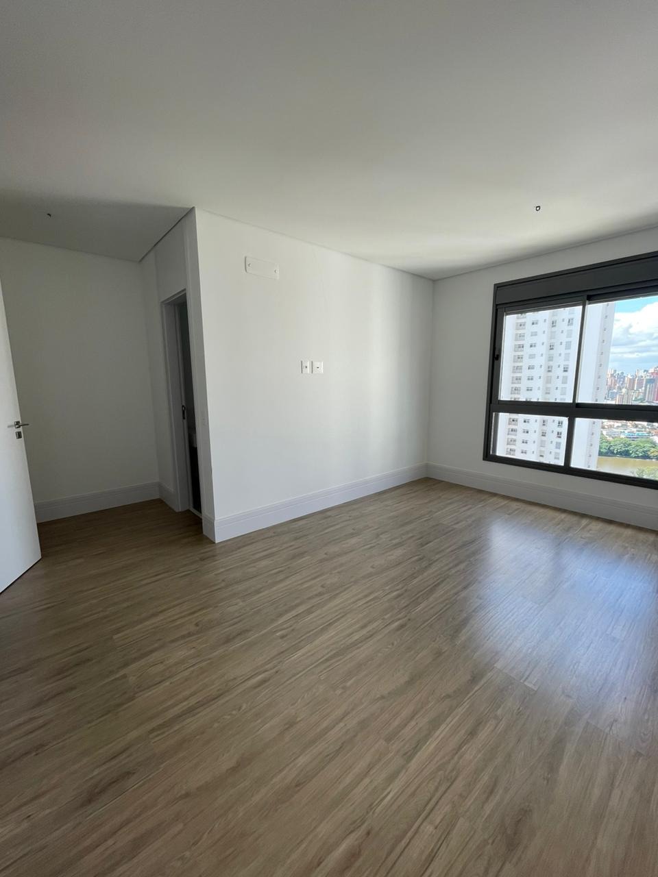 Apartamento à venda com 3 quartos, 323m² - Foto 13