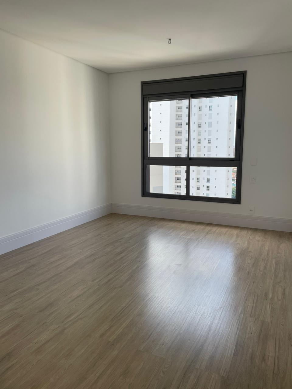 Apartamento à venda com 3 quartos, 323m² - Foto 8