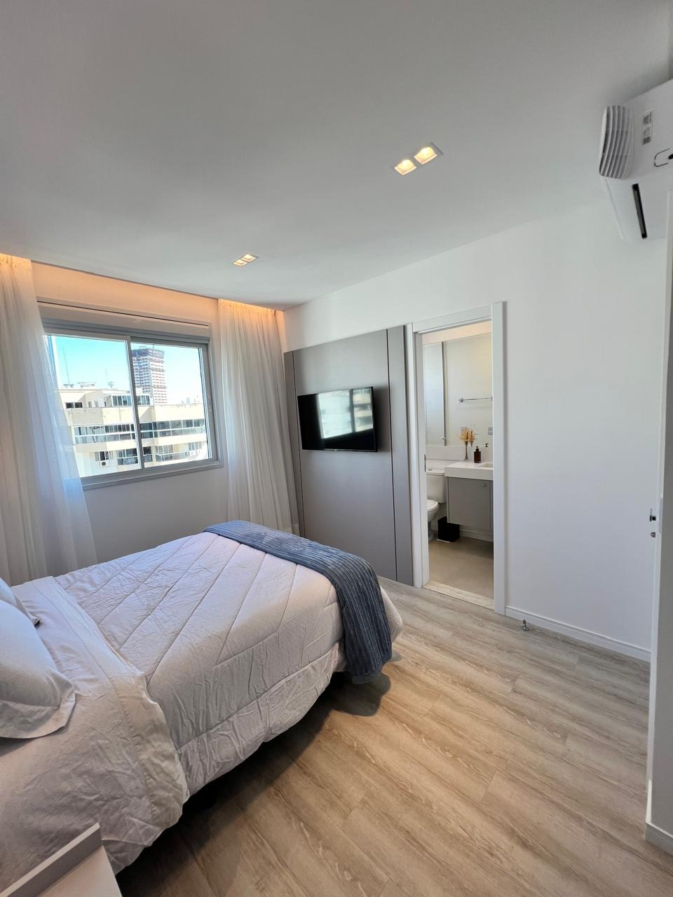 Apartamento à venda com 4 quartos, 142m² - Foto 26