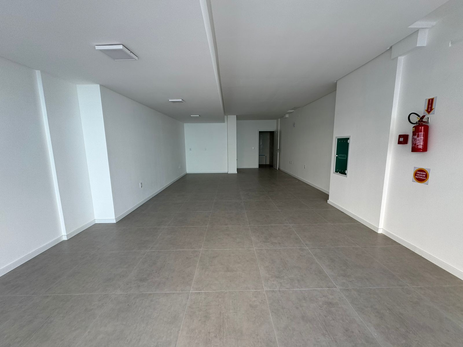 Conjunto Comercial-Sala à venda, 80m² - Foto 4