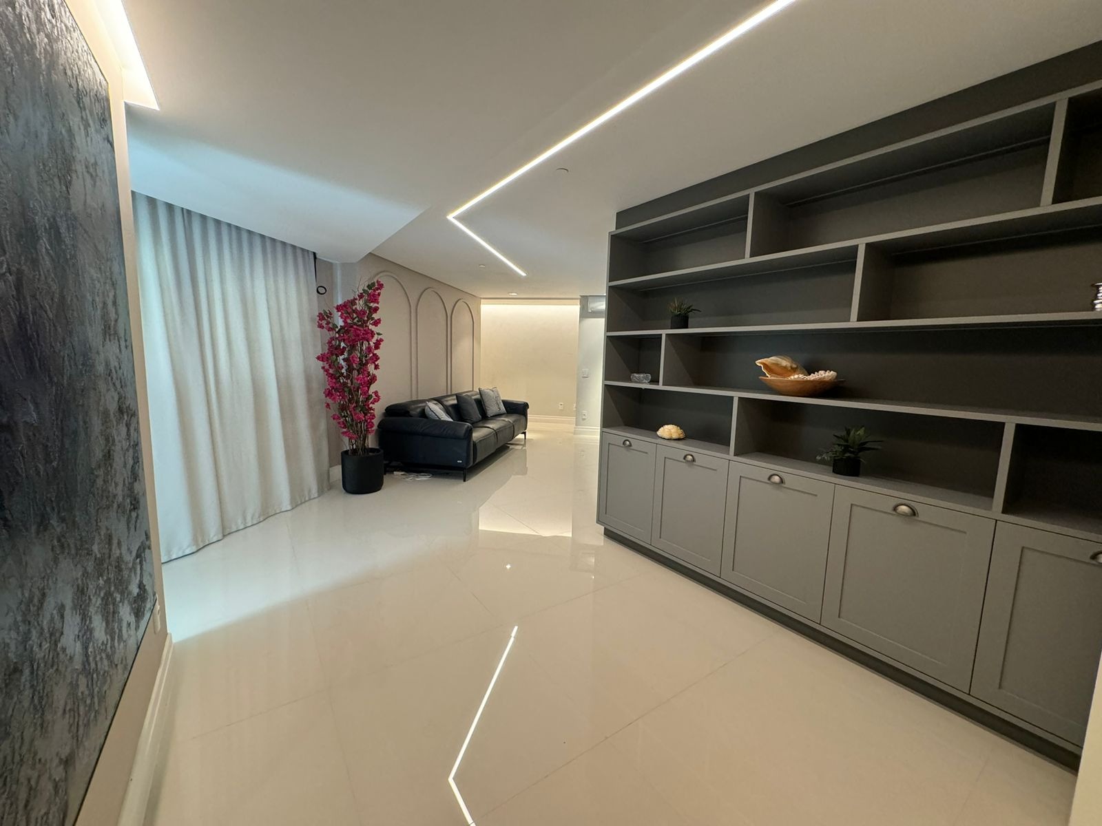 Apartamento à venda com 5 quartos, 239m² - Foto 6