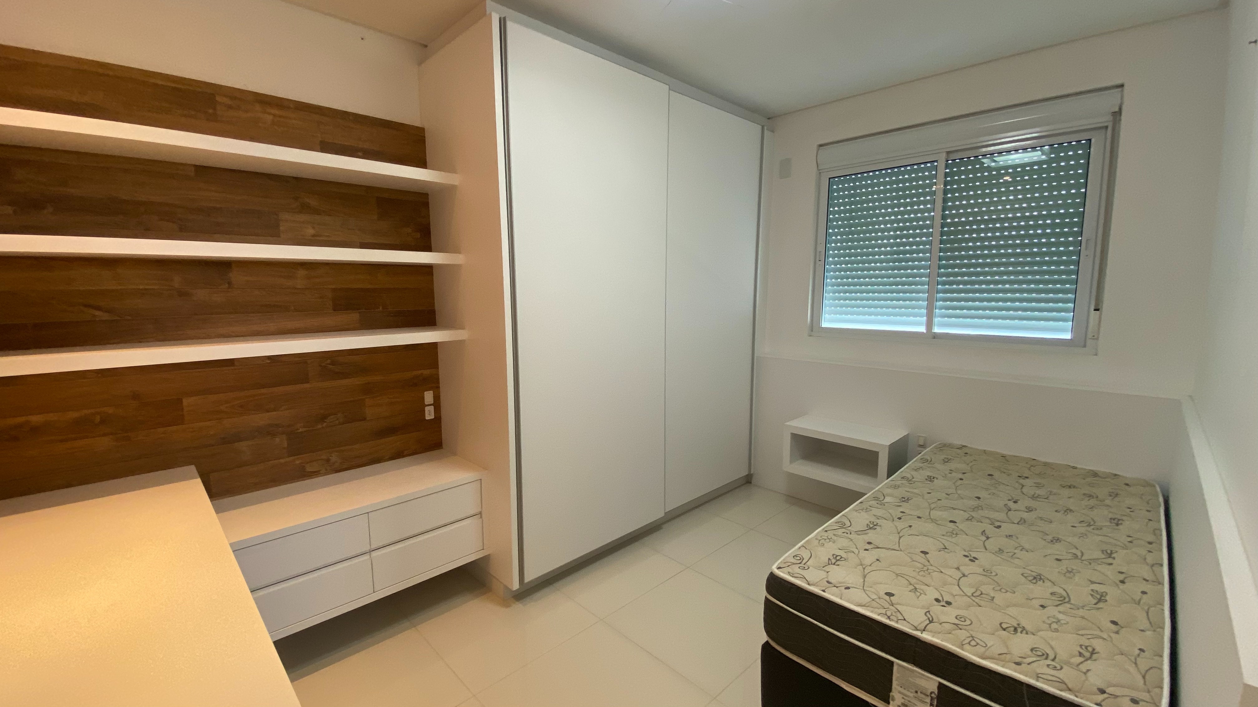 Apartamento à venda com 4 quartos, 133m² - Foto 29