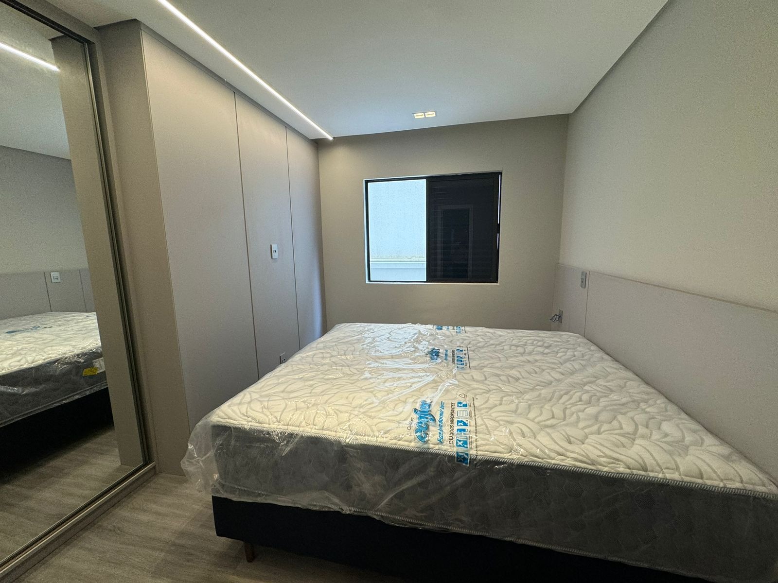 Apartamento para alugar com 3 quartos, 200m² - Foto 21