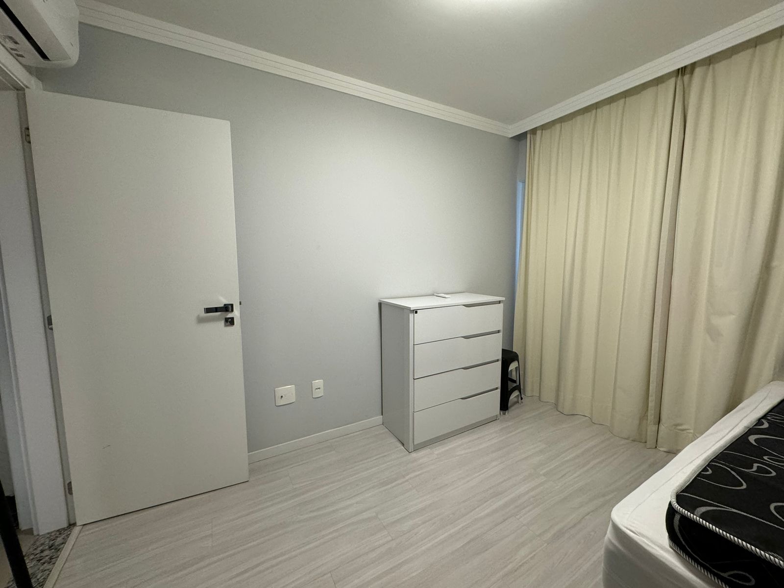 Apartamento para alugar com 2 quartos, 80m² - Foto 13