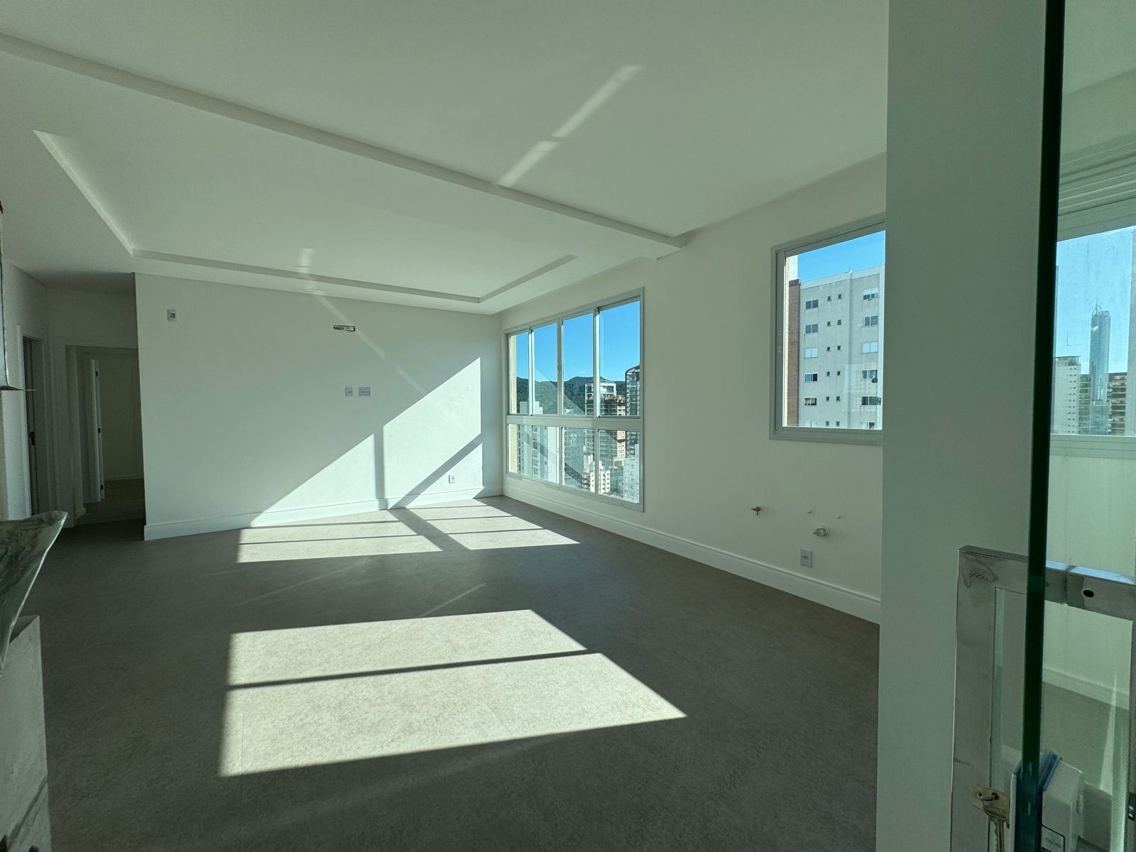 Apartamento à venda com 4 quartos, 143m² - Foto 5