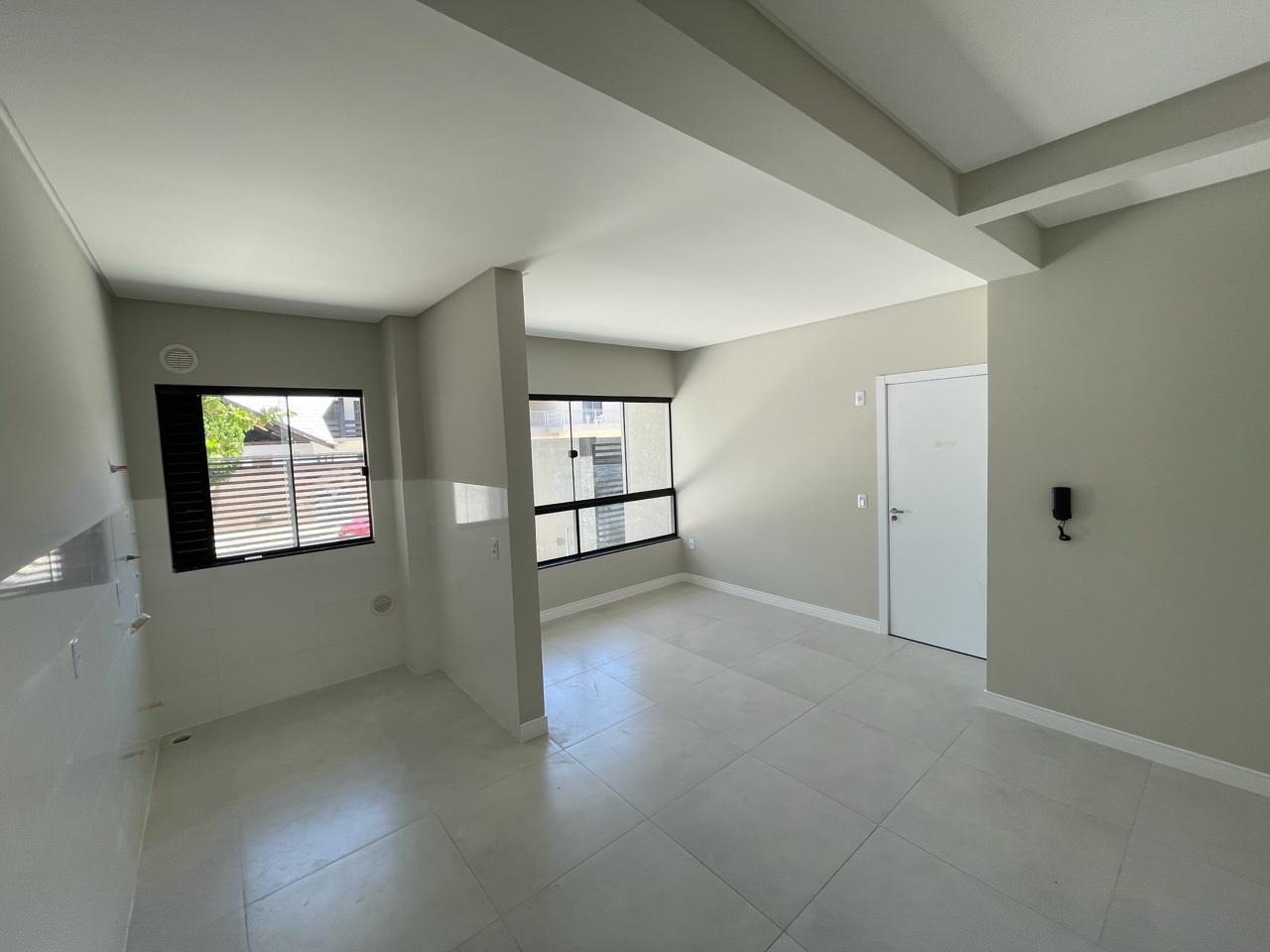 Apartamento à venda com 2 quartos, 65m² - Foto 7