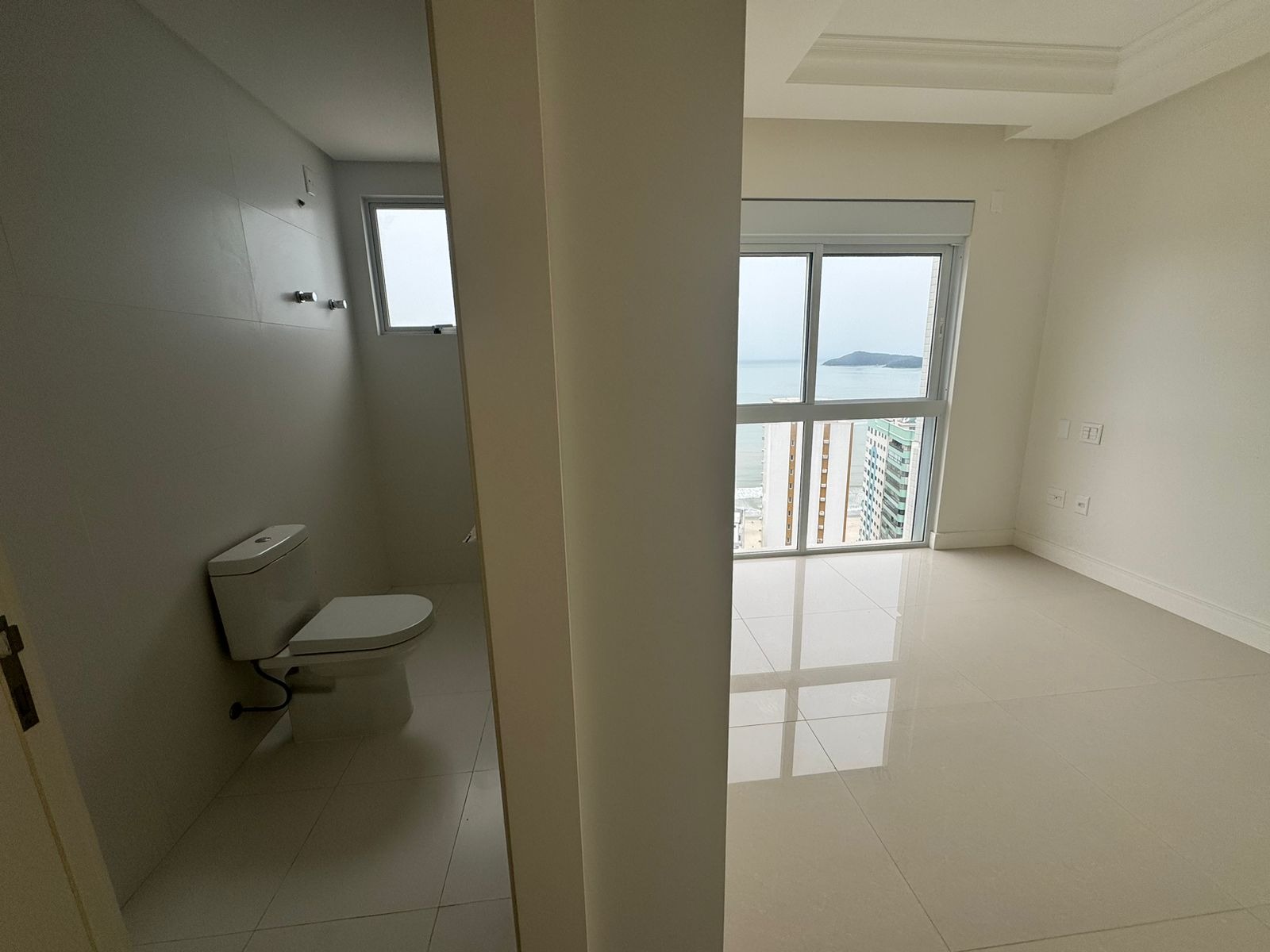 Apartamento à venda com 4 quartos, 167m² - Foto 10