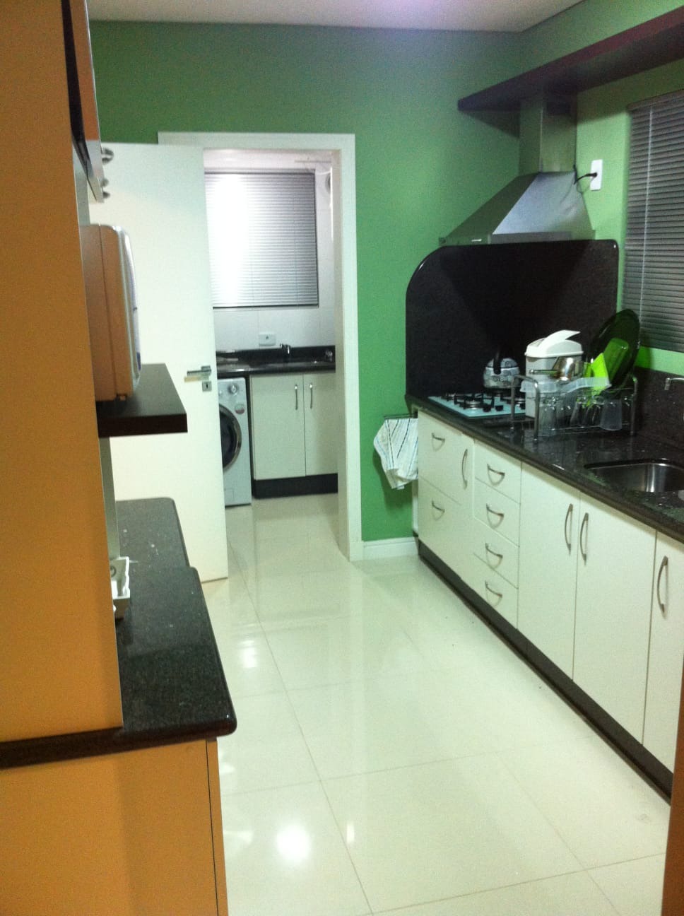 Apartamento à venda com 3 quartos, 142m² - Foto 12