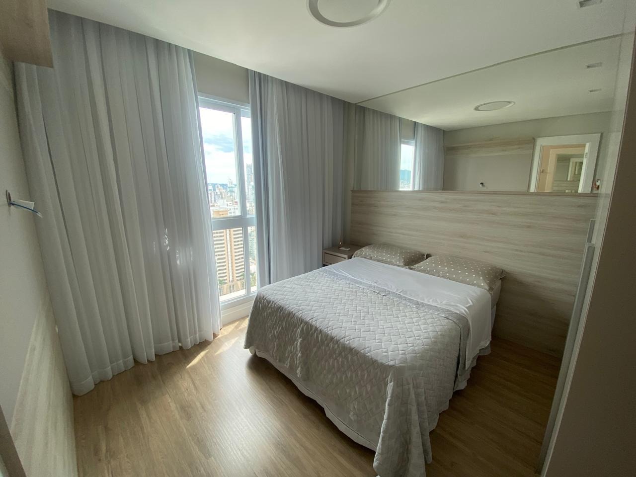 Apartamento para alugar com 3 quartos, 126m² - Foto 15