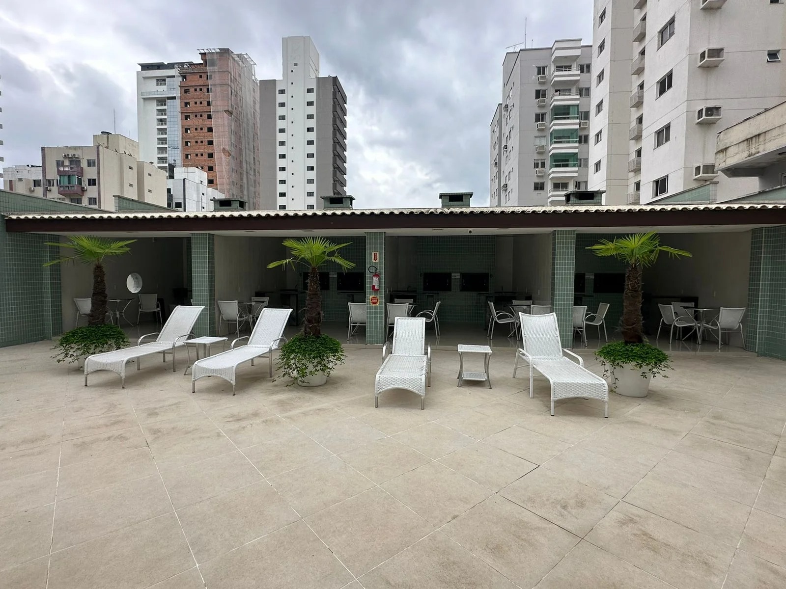 Apartamento à venda com 2 quartos, 130m² - Foto 14