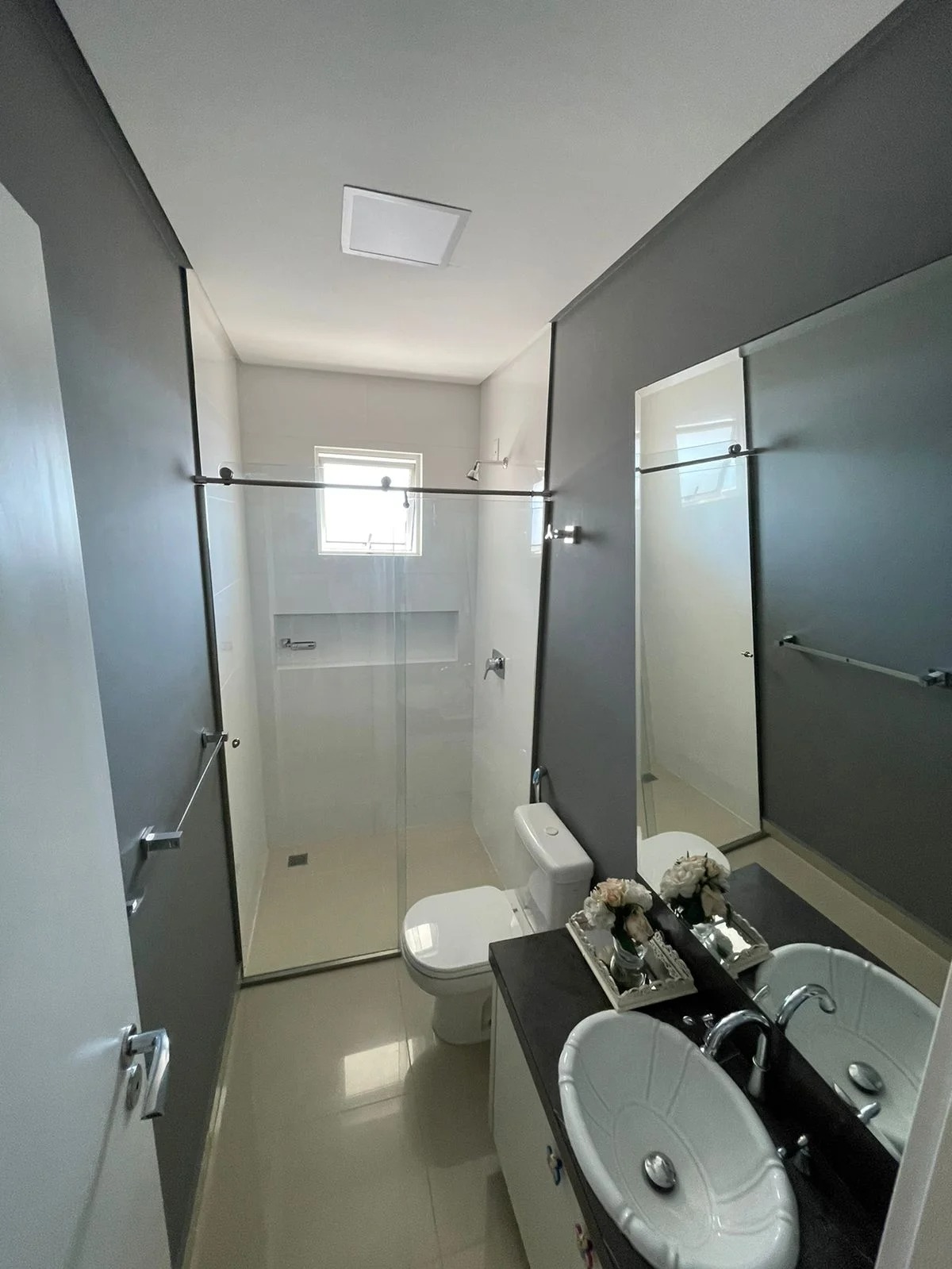 Apartamento à venda com 3 quartos, 153m² - Foto 19