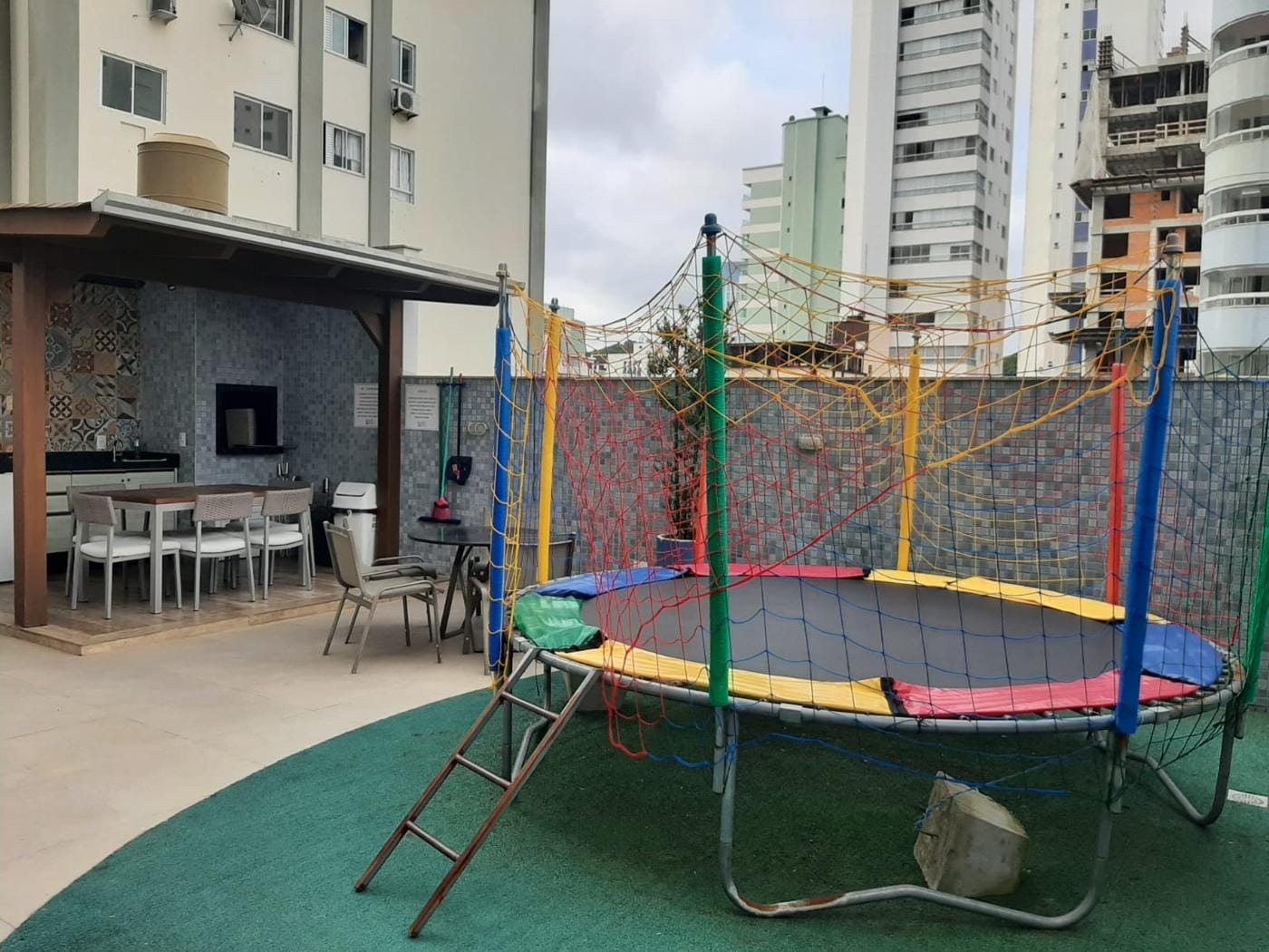 Apartamento à venda com 3 quartos, 135m² - Foto 38