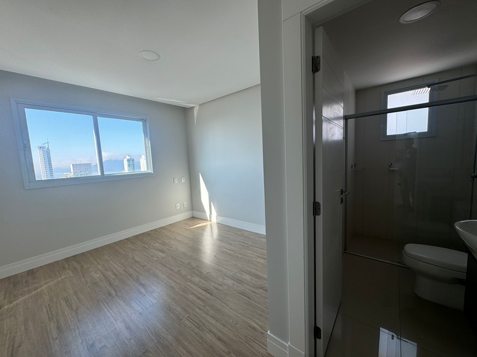 Apartamento para alugar com 4 quartos, 129m² - Foto 14