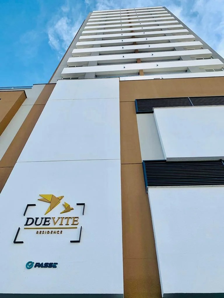 Apartamento à venda com 2 quartos, 92m² - Foto 2