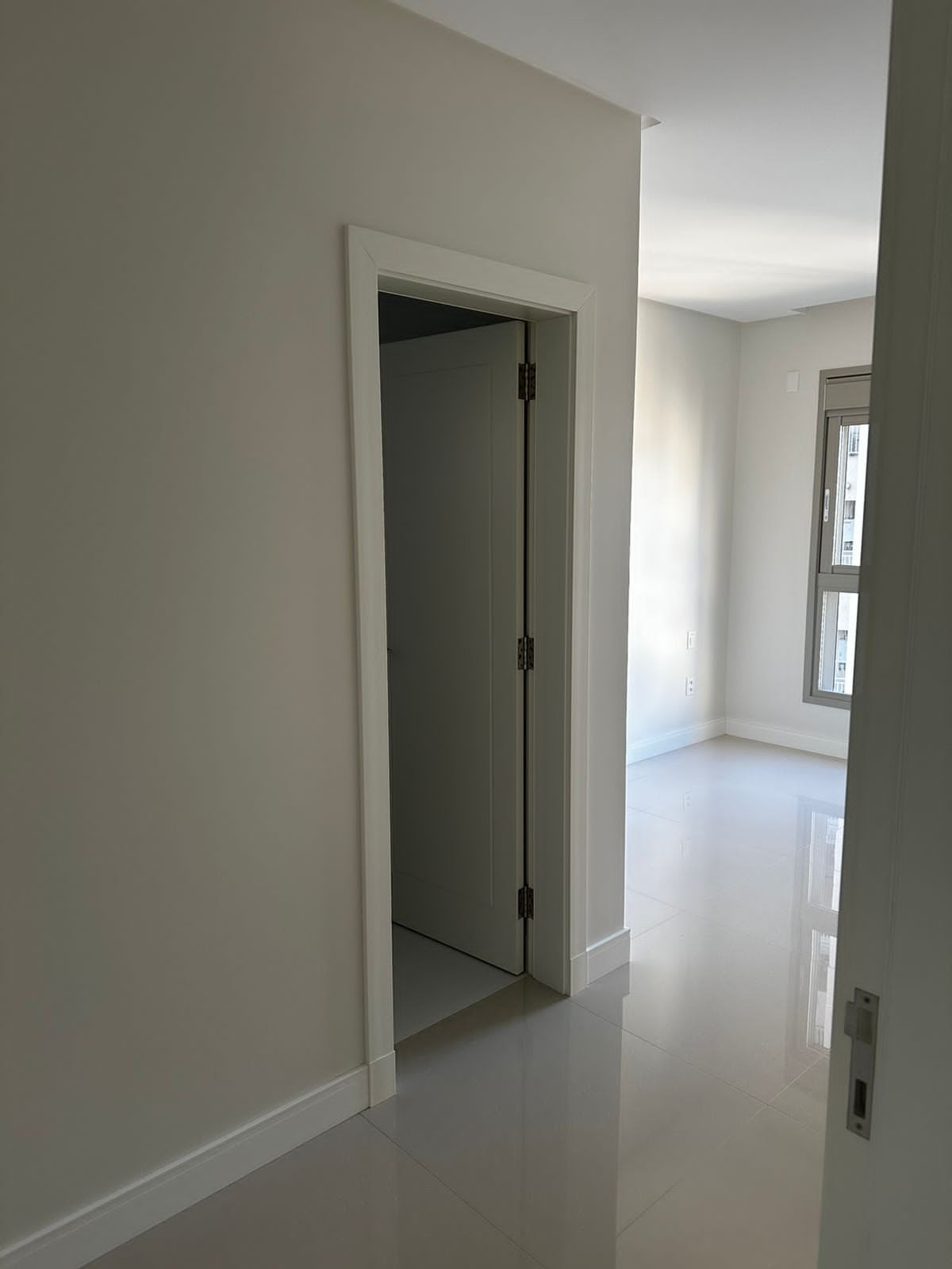 Apartamento à venda com 4 quartos, 160m² - Foto 12