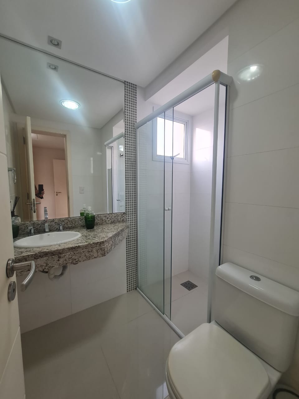 Apartamento à venda com 3 quartos, 120m² - Foto 4