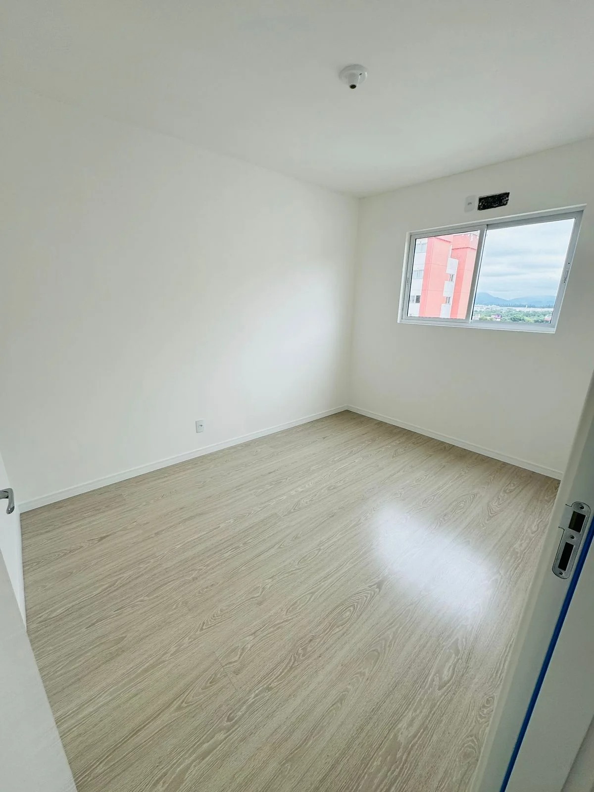 Apartamento à venda com 2 quartos, 58m² - Foto 13