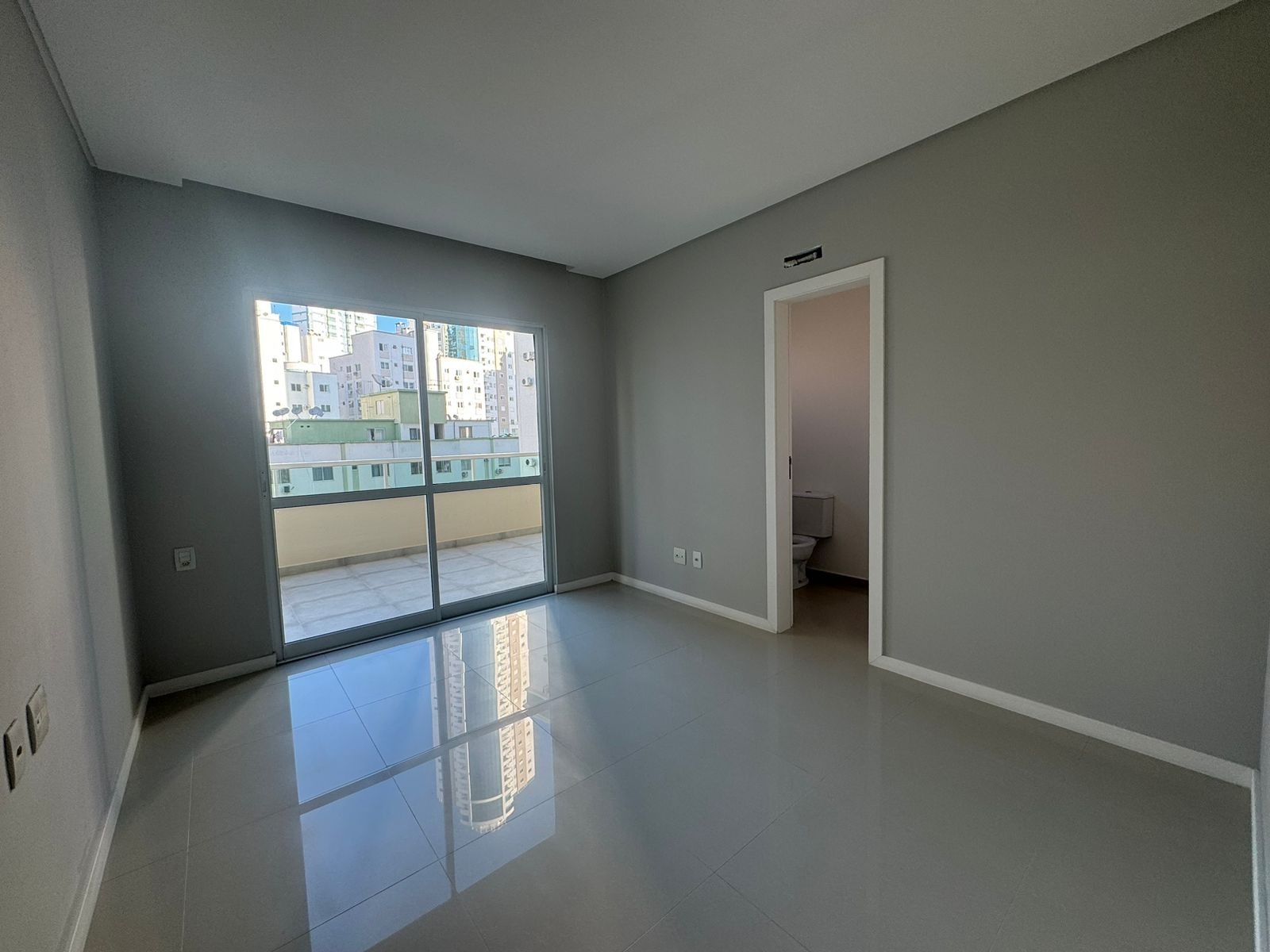 Apartamento à venda com 3 quartos, 168m² - Foto 28