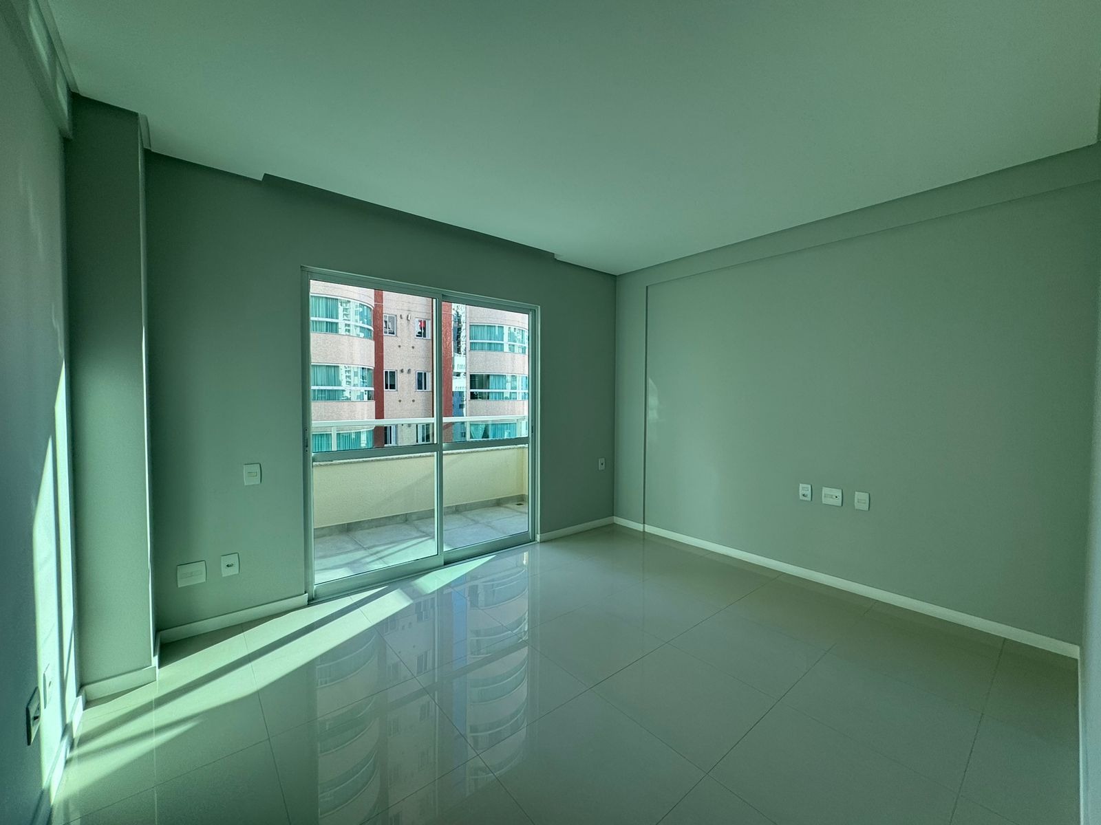 Apartamento à venda com 3 quartos, 168m² - Foto 30