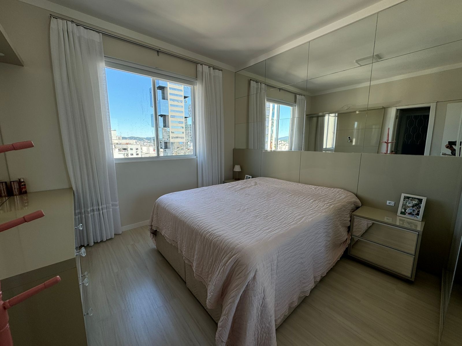 Apartamento à venda e aluguel com 3 quartos, 133m² - Foto 9