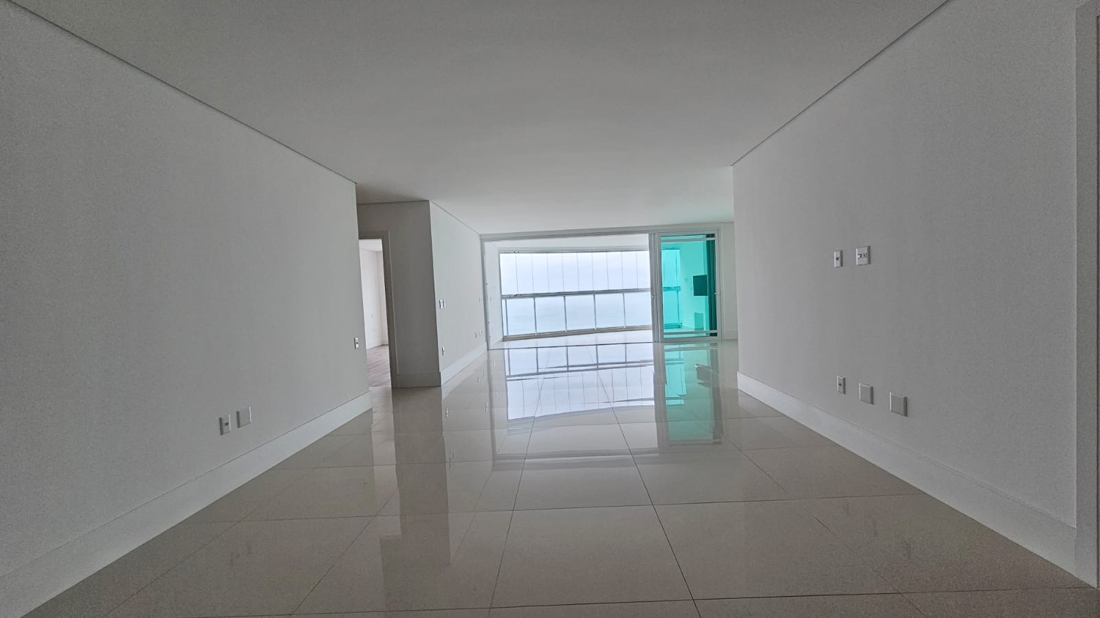 Apartamento à venda com 3 quartos, 150m² - Foto 12