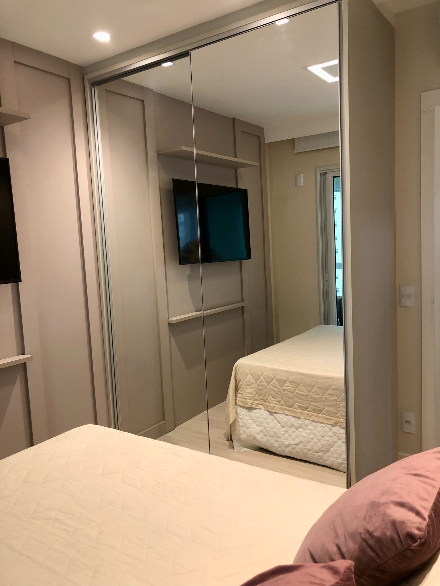 Apartamento à venda com 3 quartos, 114m² - Foto 13