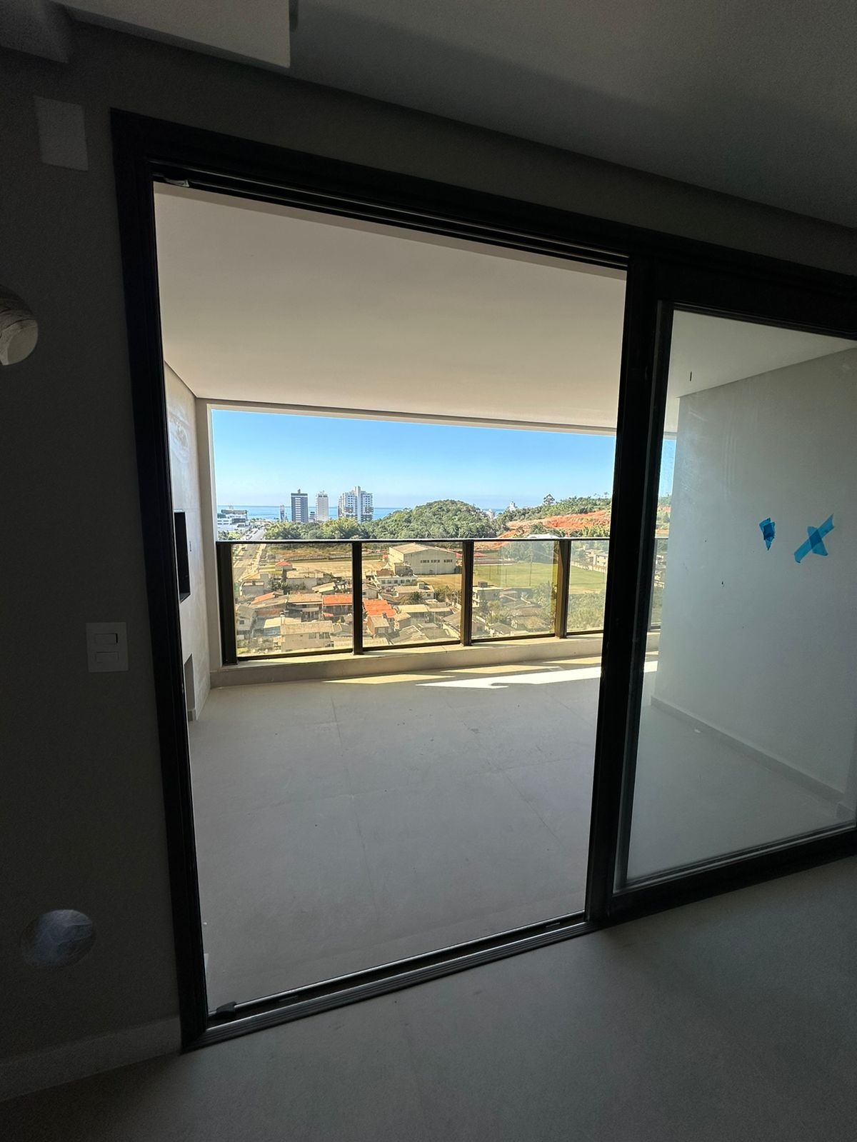 Apartamento à venda com 3 quartos, 121m² - Foto 4