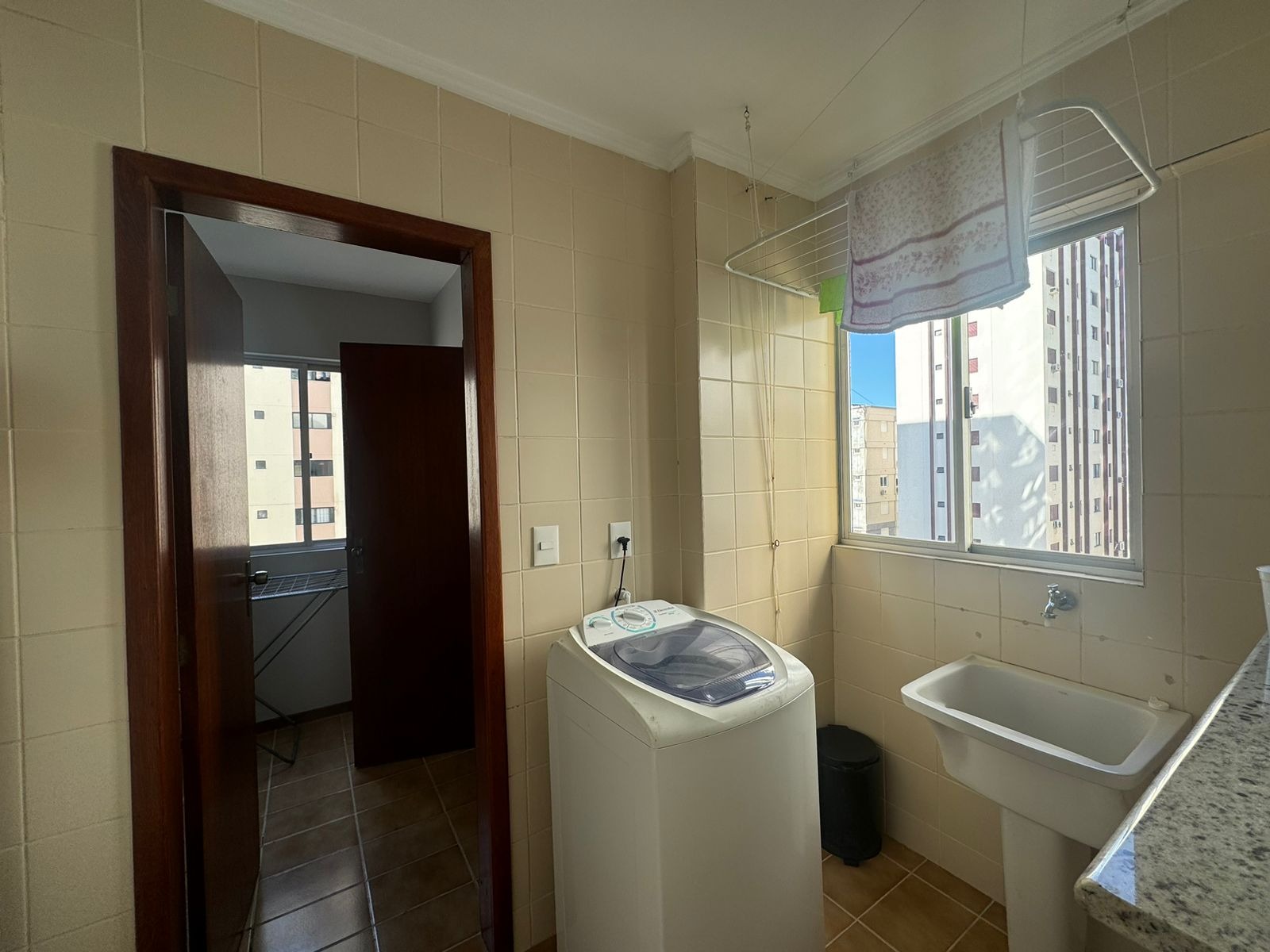 Apartamento à venda com 2 quartos, 96m² - Foto 6