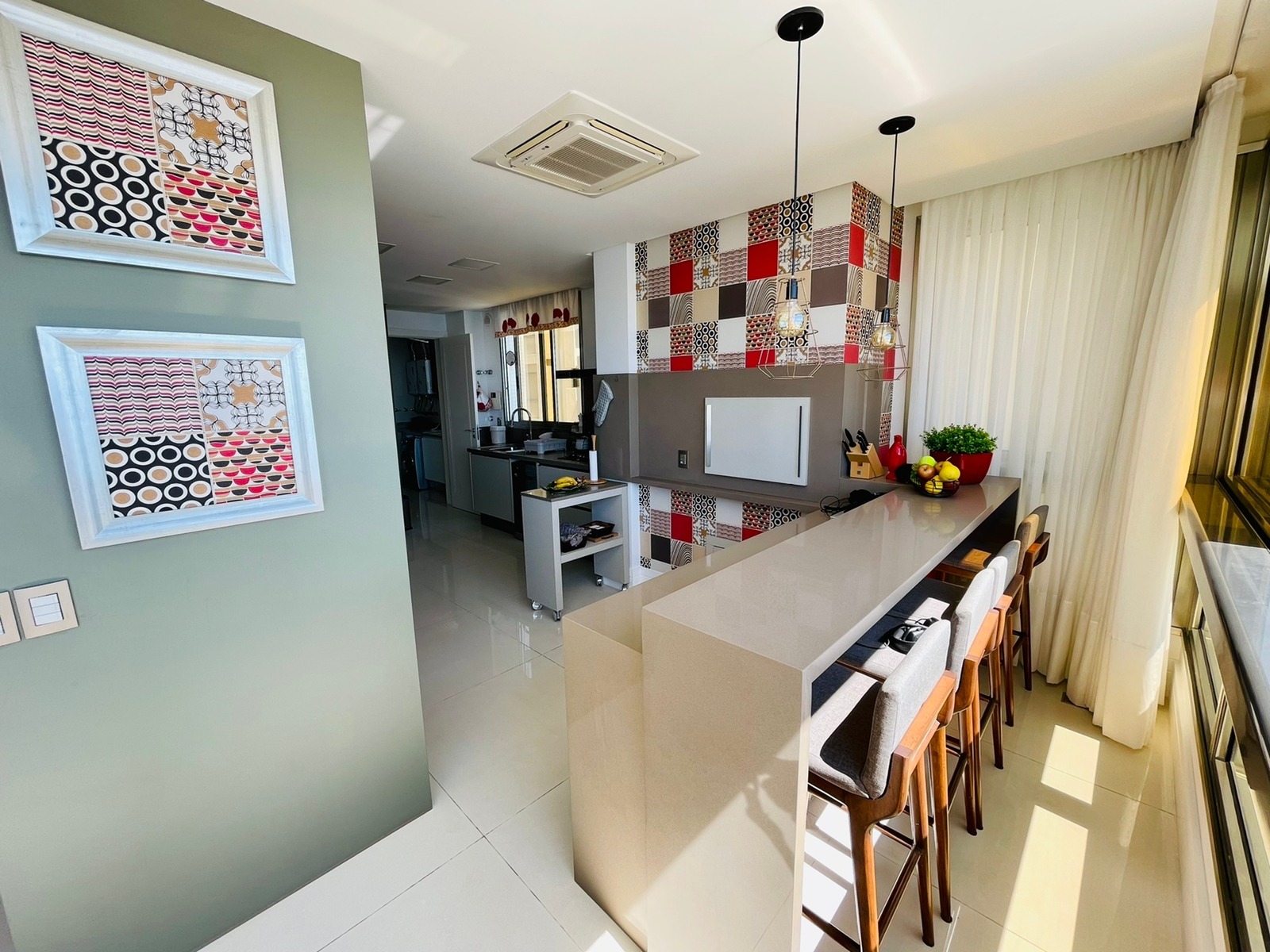 Apartamento à venda com 4 quartos, 213m² - Foto 5